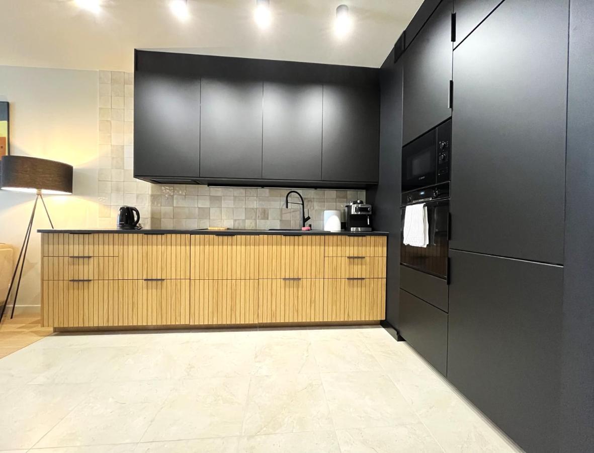 Wyszynskiego Apartment - Self Check-In 20H - Parking &Lift Вроцлав Екстер'єр фото