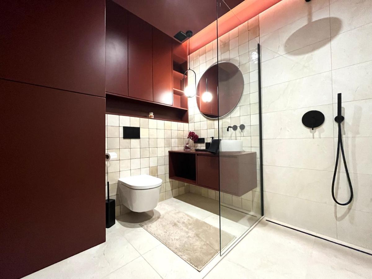 Wyszynskiego Apartment - Self Check-In 20H - Parking &Lift Вроцлав Екстер'єр фото