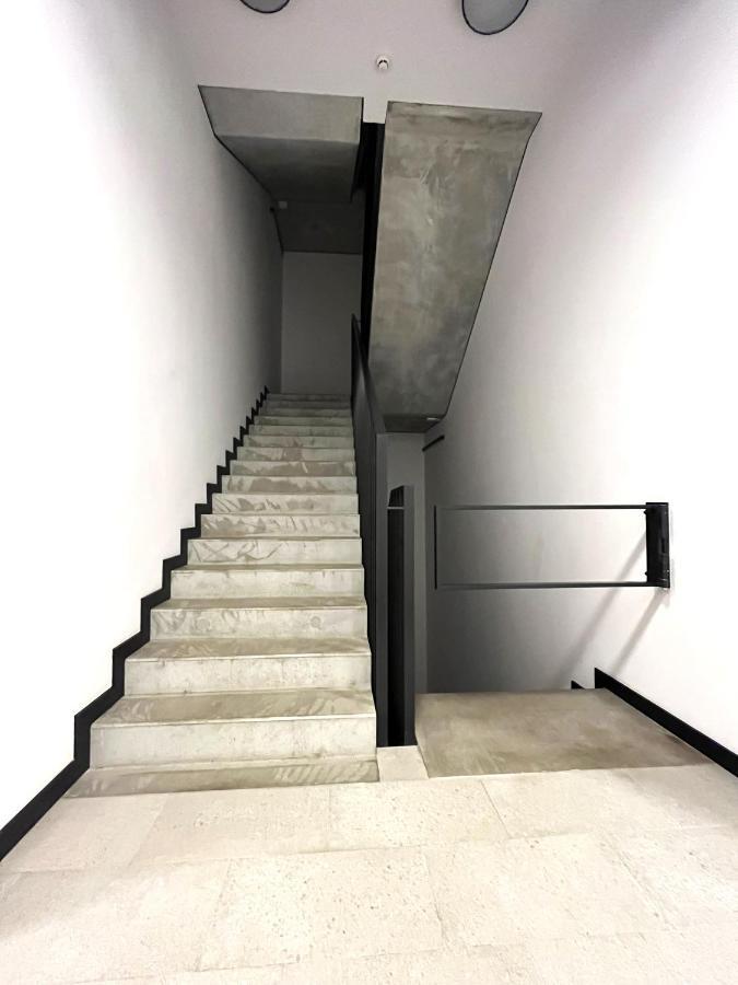 Wyszynskiego Apartment - Self Check-In 20H - Parking &Lift Вроцлав Екстер'єр фото